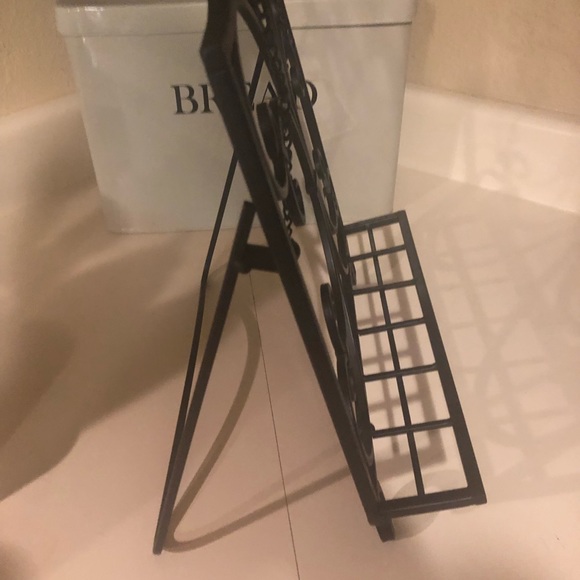 Wrought Iron recipe cookbook stand - Picture 4 of 5